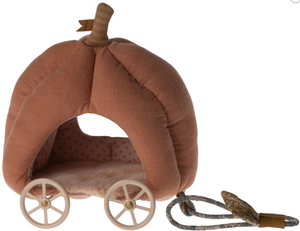 Mouse Pumpkin Carriage