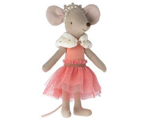 Princess Mouse, Big Sister Coral