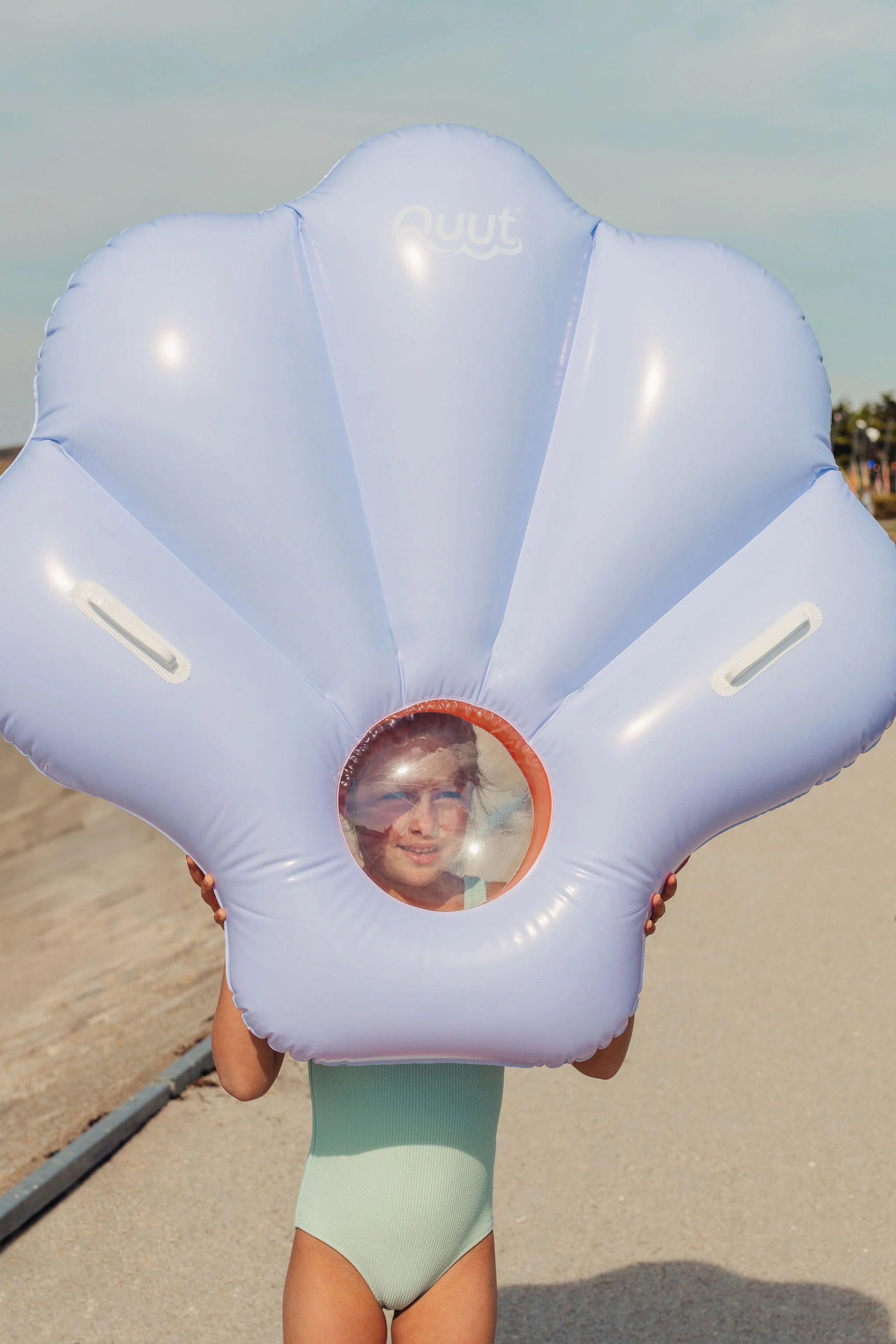 Inflatable Seashell Inflatable Float Seashell – Citizen Kid