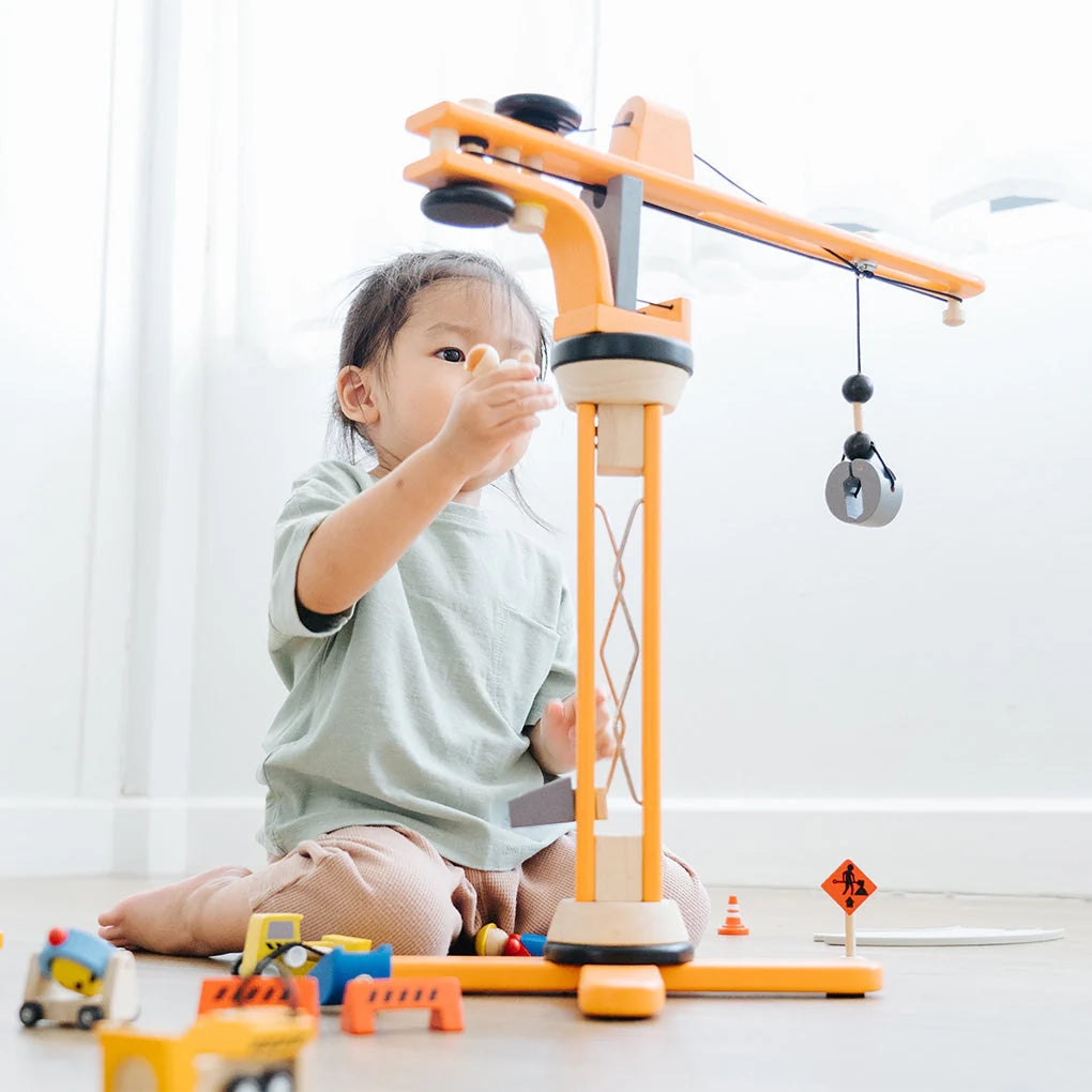 PlanToys Crane Set