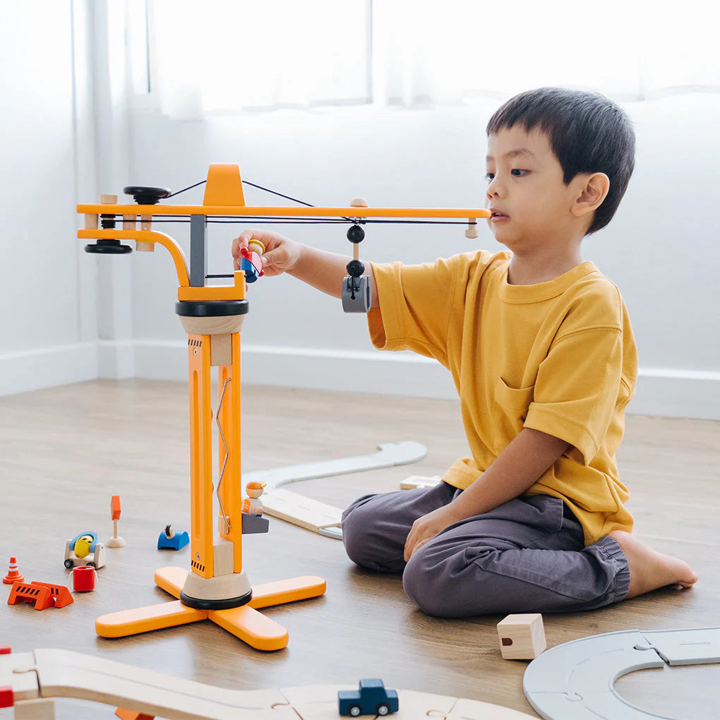 PlanToys Crane Set