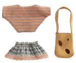 Clothes and Bag, Little Sister Mouse
