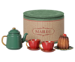 Christmas Tea Party, Red and Green