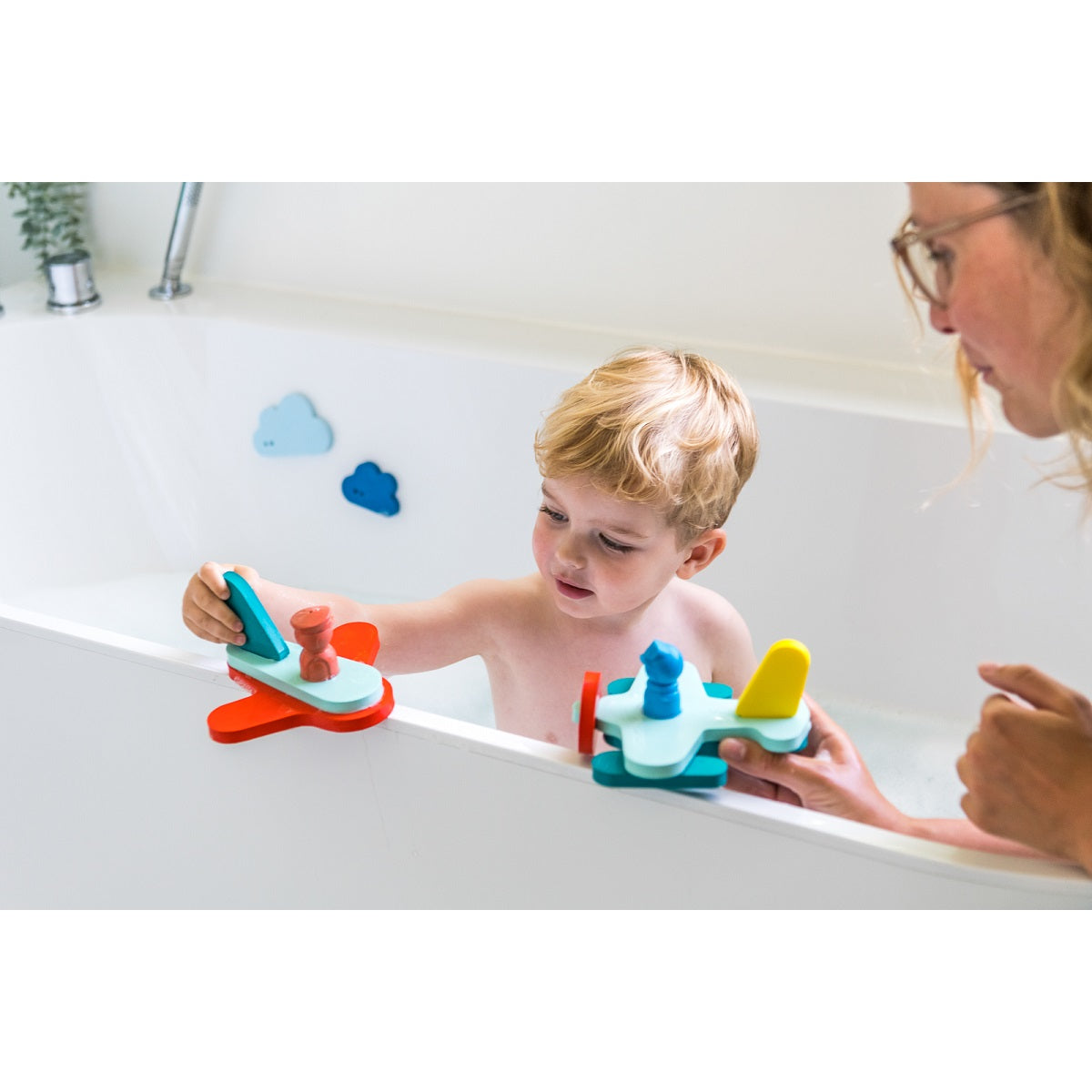 Quut Up In The Air Bath Puzzle