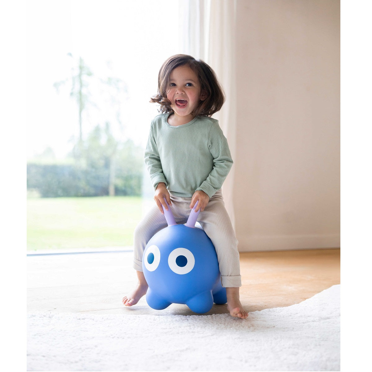 Quut Skippi Bouncing Buddy in Cosmic Blue