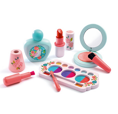 Little Bird's Makeup