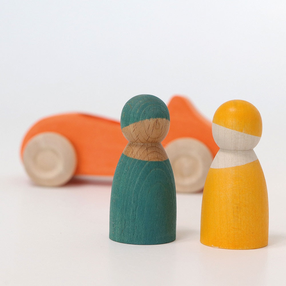 Large Orange Convertible with Two Peg Dolls
